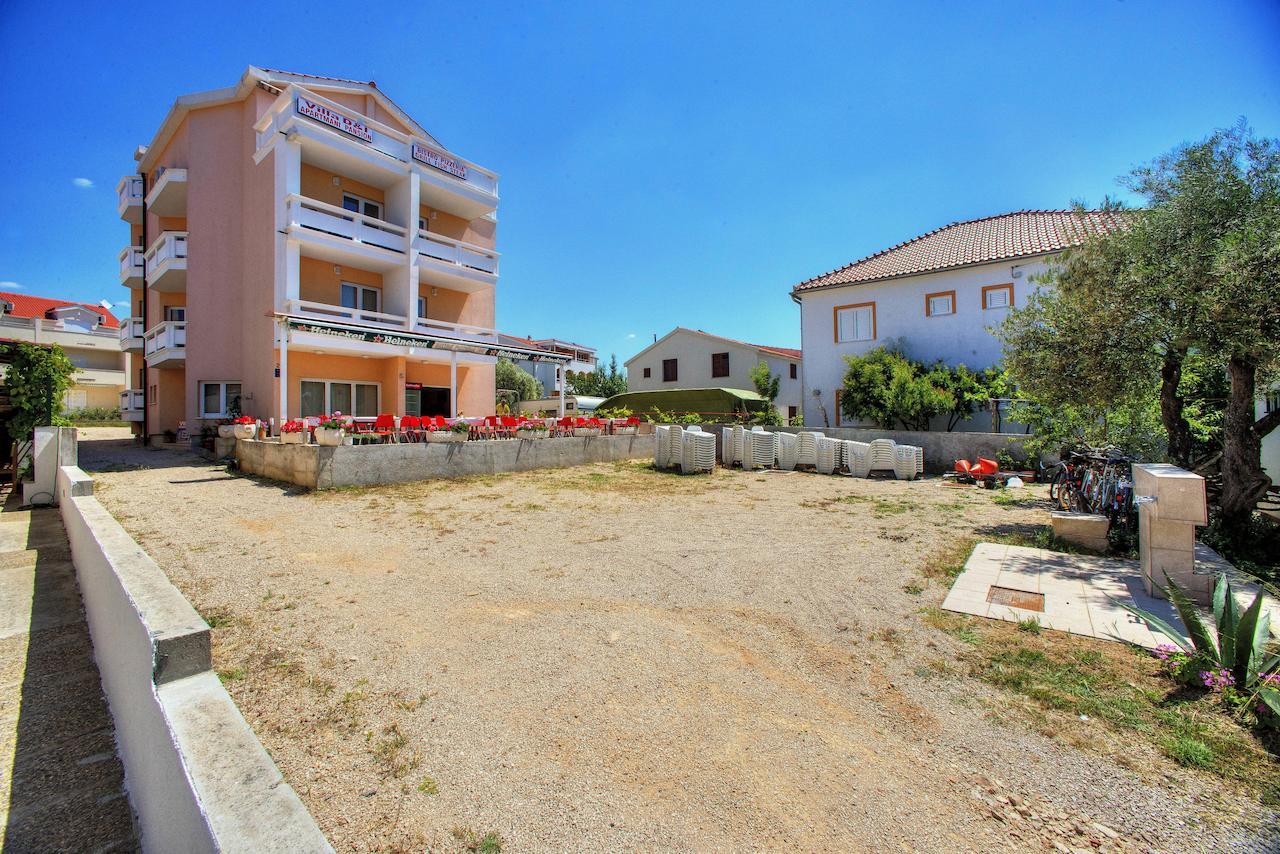 D&i * Vodice